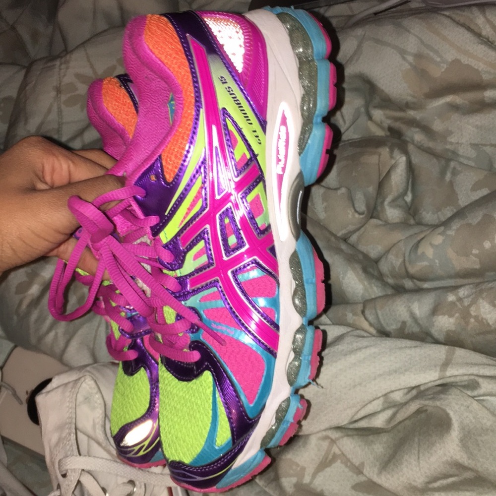 Gel-nimbus 15